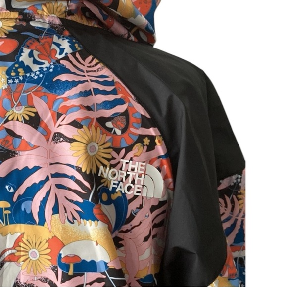 THE NORTH FACE Hooded Jacket by Artist Naomi Otsu Size Large - Picture 6 of 8